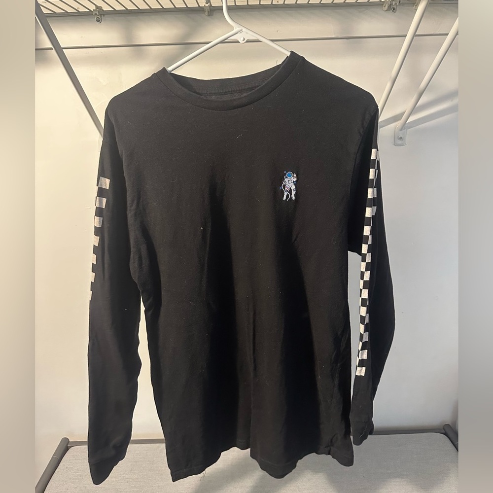 Black Long sleeve shirt with Astronaut